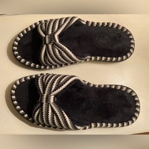 Comfortable velour & cloth striped slippers